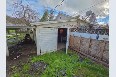 512 Pine Street, Rogue River, OR 97537 - Photo 37