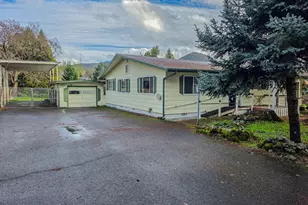 512 Pine St, Rogue River, OR 97537 - Photo 3