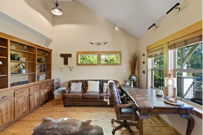 2405 NW Skyline Ranch Road, Bend, OR 97703 - Photo 9