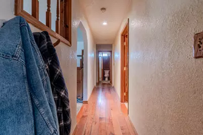 5400 Hwy 238, Jacksonville, OR 97530 - Photo 17