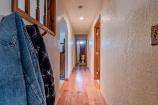 5400 Hwy 238, Jacksonville, OR 97530 - Photo 17