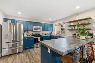 20531 Rolen Ave, Bend, OR 97702 - Photo 3