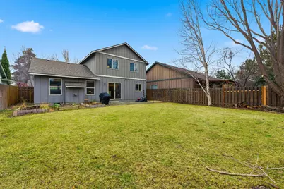 20531 Rolen Avenue, Bend, OR 97702 - Photo 23