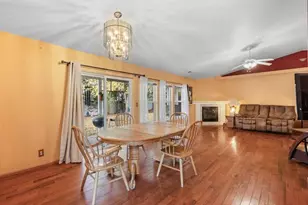 705 Mountain Ave, Central Point, OR 97502 - Photo 13