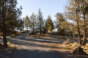 17549 Cascade Estates Dr, Bend, OR 97703 - Photo 35