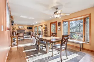 16430 Hwy 126, Sisters, OR 97759 - Photo 11