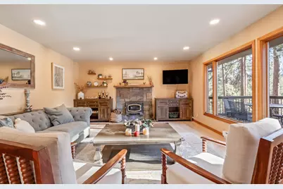 16430 Highway 126, Sisters, OR 97759 - Photo 13