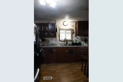 3635 Antelope Road #SPC 19, White City, OR 97503 - Photo 7