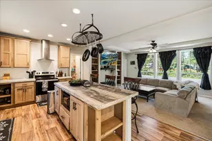 56252 Comet Dr, Bend, OR 97707 - Photo 13