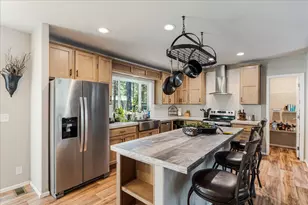 56252 Comet Dr, Bend, OR 97707 - Photo 11