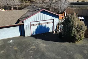 61260 Sunflower Ln, Bend, OR 97702 - Photo 17