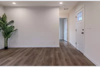 4074 S Pacific Hwy Highway #10, Medford, OR 97501 - Photo 27