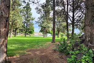 2200 NE Hwy 20, Bend, OR 97701 - Photo 35