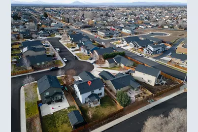 724 NW Green Forest Circle, Redmond, OR 97756 - Photo 29