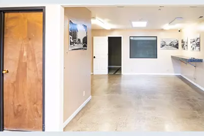 815 N Central Avenue #B, Medford, OR 97501 - Photo 7