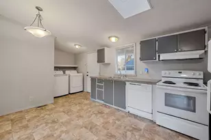 4647 Winter Ave, Klamath Falls, OR 97603 - Photo 7