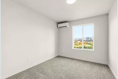 2028 Sunset Drive #2, Medford, OR 97501 - Photo 9