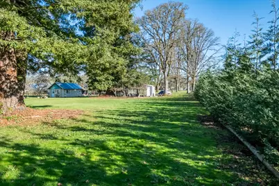 941 N 2nd Street, Jefferson, OR 97352 - Photo 15