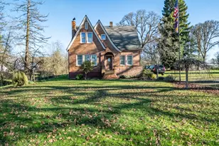 941 N 2nd St, Jefferson, OR 97352 - Photo 7