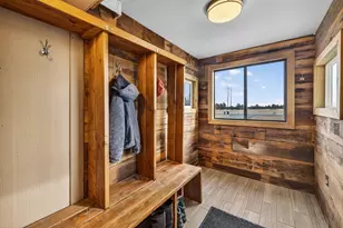 63493 Gentry Loop, Bend, OR 97701 - Photo 7