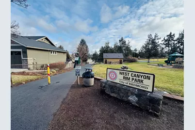 559 NW Rimrock Court, Redmond, OR 97756 - Photo 49