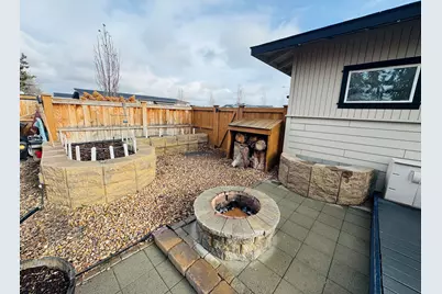 559 NW Rimrock Court, Redmond, OR 97756 - Photo 37