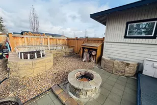 559 NW Rimrock Ct, Redmond, OR 97756 - Photo 37