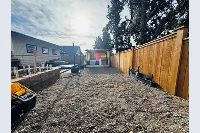 559 NW Rimrock Court, Redmond, OR 97756 - Photo 41