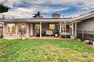 1215 NE A Street NE, Grants Pass, OR 97526 - Photo 27