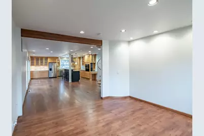 215 S Spruce Street, Sisters, OR 97759 - Photo 5