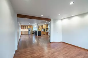 215 S Spruce St, Sisters, OR 97759 - Photo 5