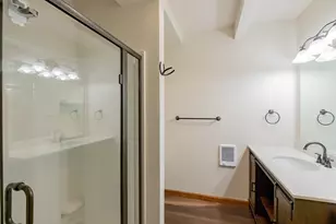 215 S Spruce St, Sisters, OR 97759 - Photo 21