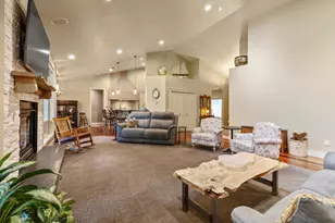 11209 Merganser Rd, Klamath Falls, OR 97601 - Photo 15