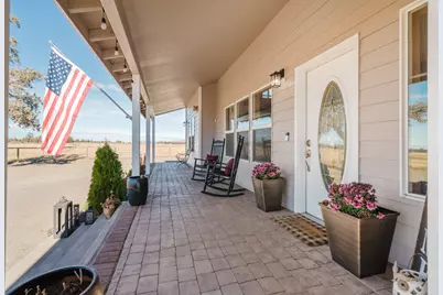 24605 Dodds Road, Bend, OR 97701 - Photo 7