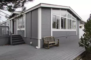 2633 SW Obsidian Ave, Redmond, OR 97756 - Photo 5