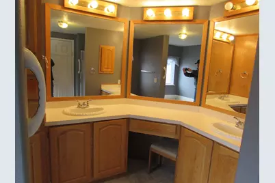 2633 SW Obsidian Avenue #57, Redmond, OR 97756 - Photo 17