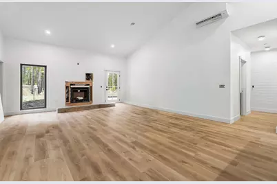 17216 Jacinto Road, Bend, OR 97707 - Photo 1