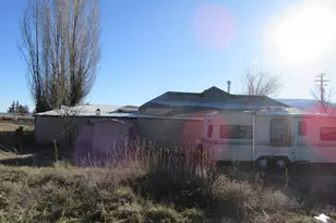 9805 E Langell Valley Rd, Bonanza, OR 97623 - Photo 27