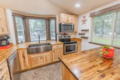52585 Antler Lane, La Pine, OR 97739 - Photo 17