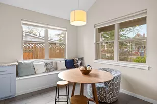 295 S 1st St, Talent, OR 97540 - Photo 11