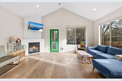 295 S 1st Street, Talent, OR 97540 - Photo 15