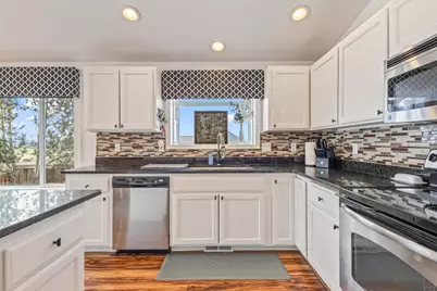 405 E D Street, Culver, OR 97734 - Photo 9