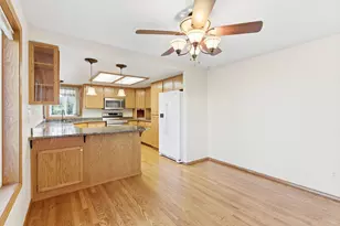 1401 Diamond St, Medford, OR 97501 - Photo 9