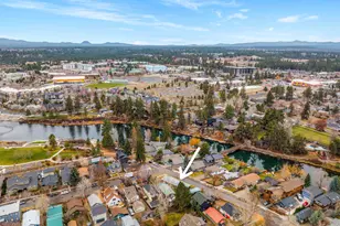 202 NW Riverfront St, Bend, OR 97703 - Photo 3