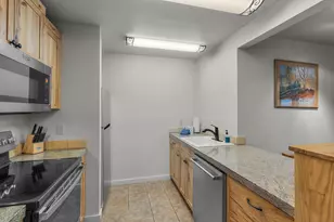 18575 SW Century Dr, Bend, OR 97702 - Photo 7