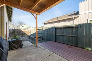 369 Cascade Dr, Central Point, OR 97502 - Photo 23