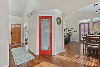101 Cedar Ridge Terrace, Rogue River, OR 97537 - Photo 9