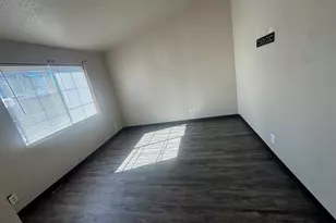 2971 Table Rock Rd, Medford, OR 97501 - Photo 7