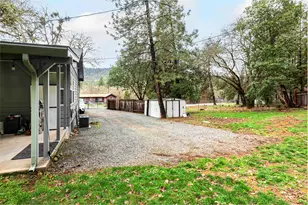 401 Savage Creek Rd, Grants Pass, OR 97527 - Photo 47