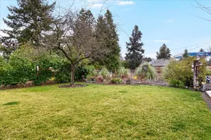 2671 Broadview Ave, Medford, OR 97501 - Photo 31